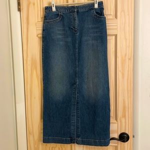 J.Jill long denim skirt. Excellent condition.